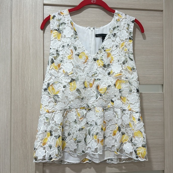 White house black market lemon print Lace peplum top Size 12 - Picture 5 of 10